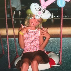 Meet your Posher, Caroline